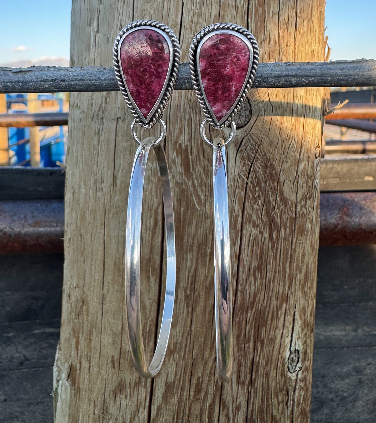 Thulite Hoops