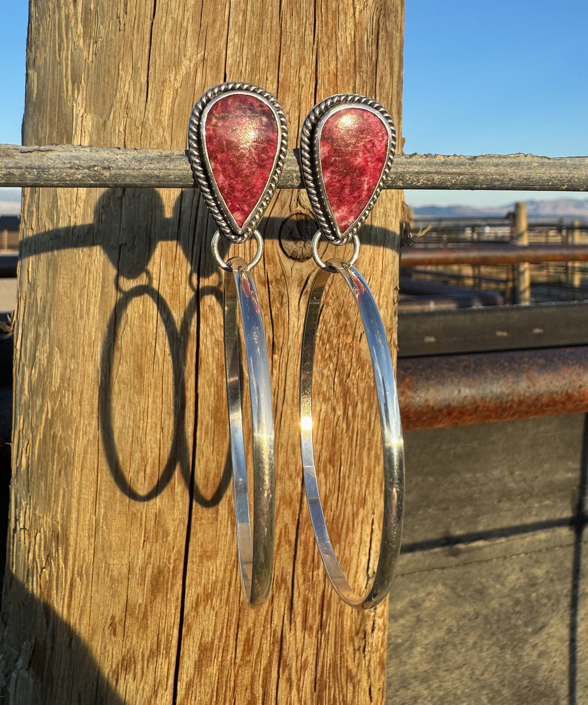 Thulite Hoops
