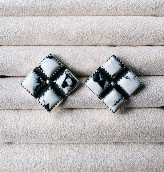 White Buffalo 4 Stones